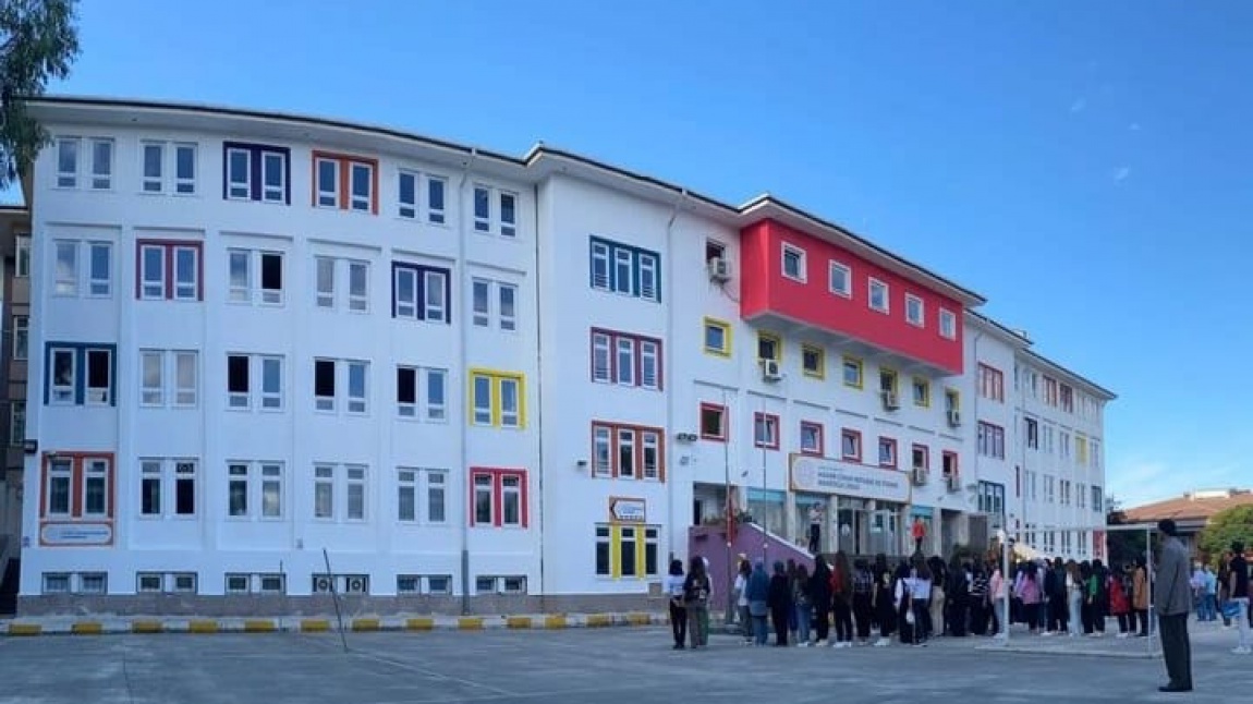 Hasan Çakın Mesleki ve Teknik Anadolu Lisesi Fotoğrafı